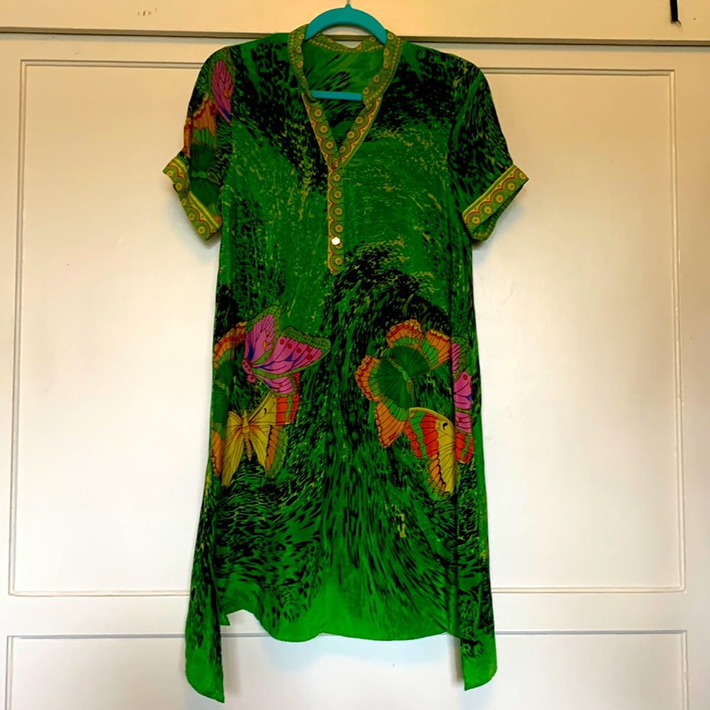 Queen Mulock 💯 Silk butterfly t shirt mini dress